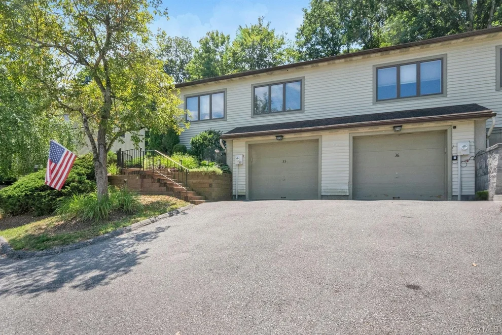 Unit for sale at 35 Krystal Drive, Somers, NY 10589