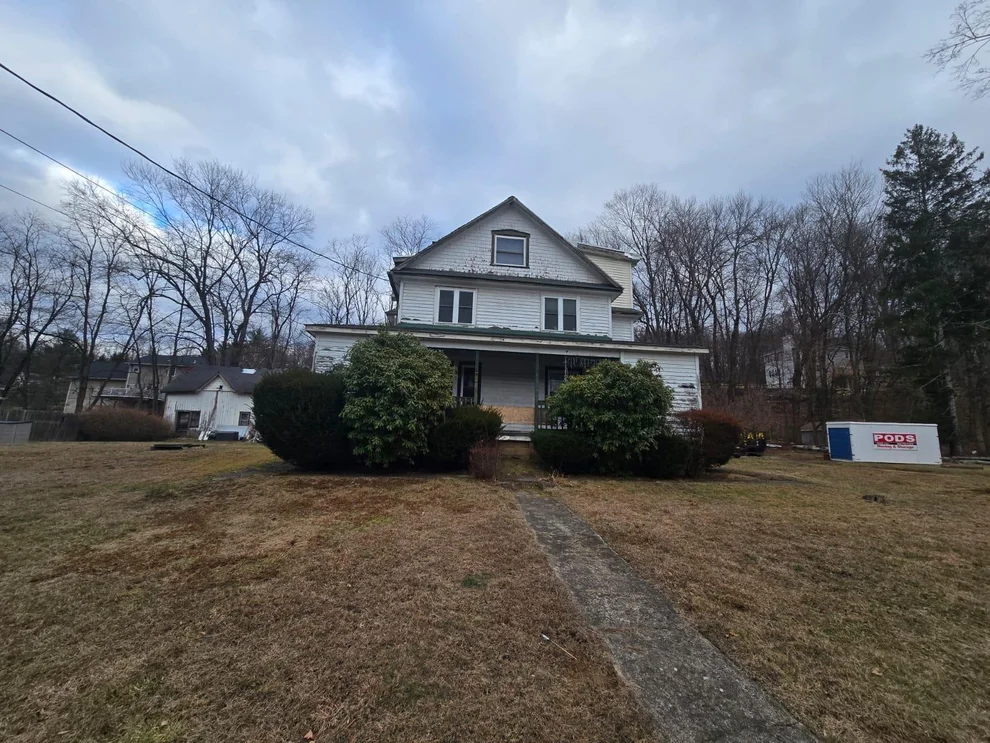 Unit for sale at 71 Trolley Road, Cortlandt, NY 10567