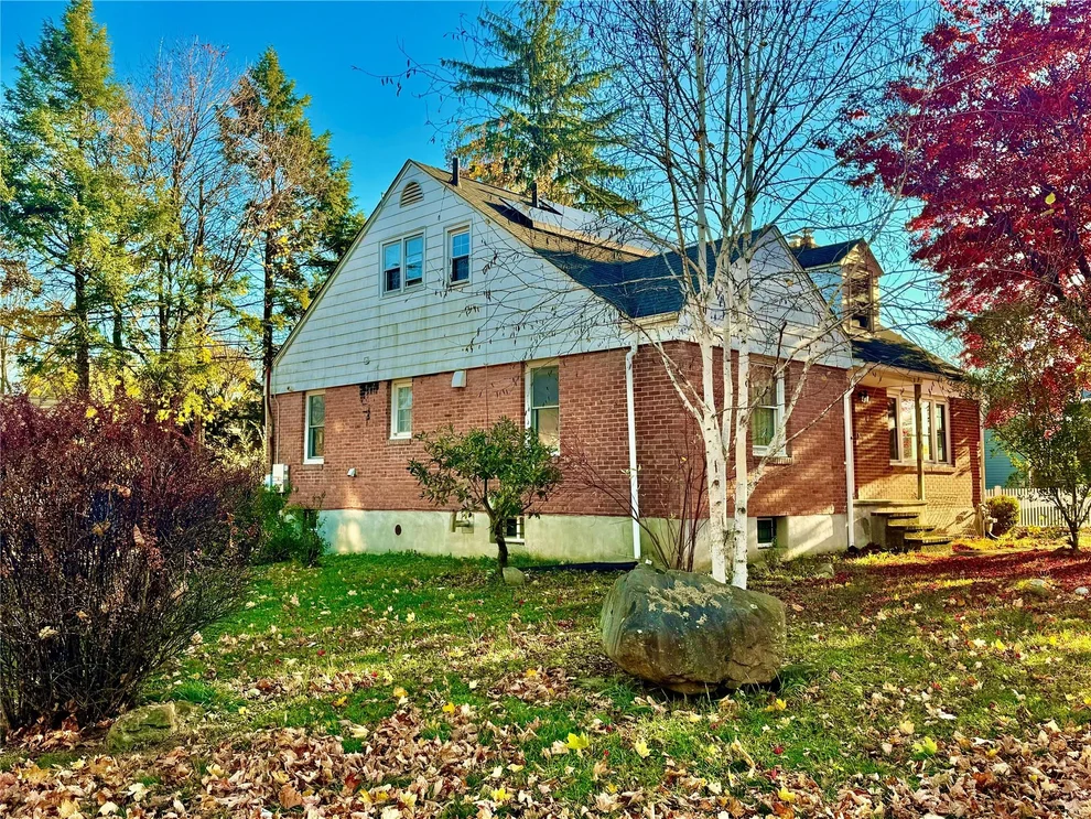 Unit for sale at 4 Cherry Street, Wallkill, NY 10940