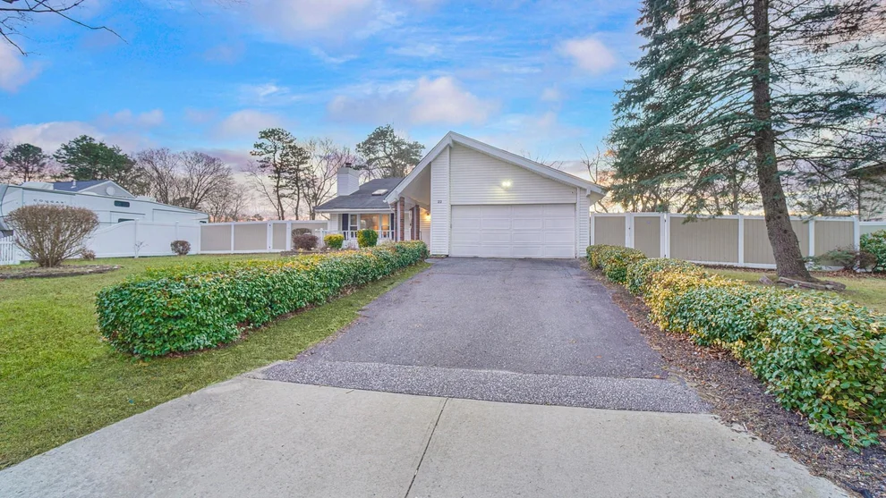 Unit for sale at 22 Glenmere Lane, Brookhaven, NY 11727