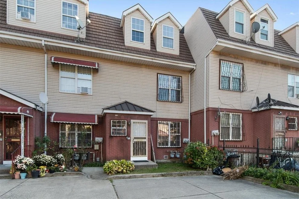 Unit for sale at 1228 Vyse Avenue, New York, NY 10459