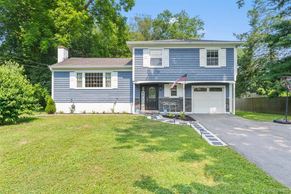 Unit for sale at 6 Cindy Lane, Wappinger, NY 12590