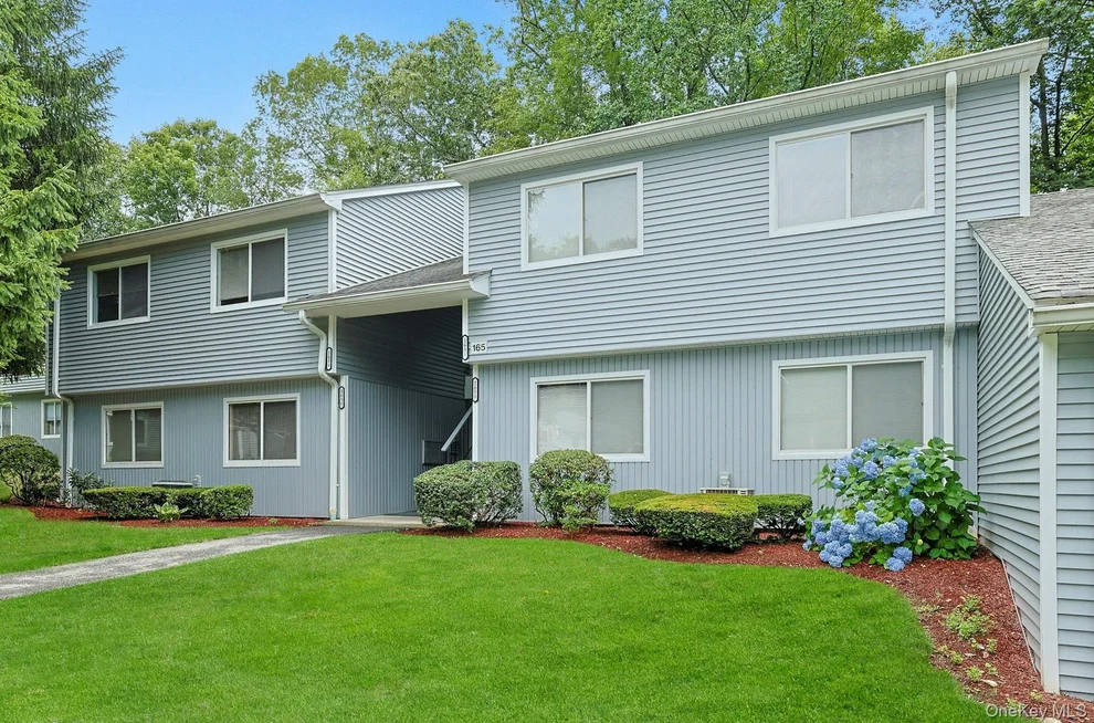 Unit for sale at 165 Carriage Court, Yorktown, NY 10598