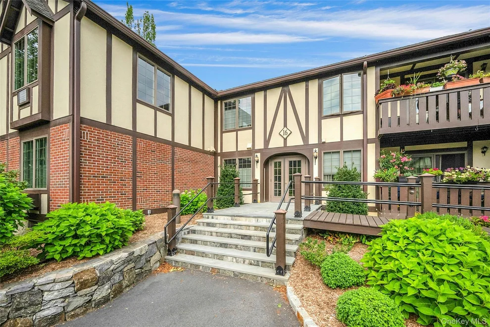 Unit for sale at 16 Manville Lane, Mount Pleasant, NY 10570