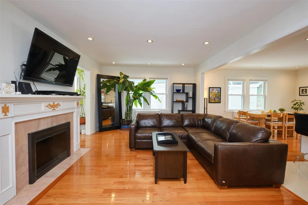 Unit for sale at 255-31 Iowa Road, North Hempstead, NY 11020