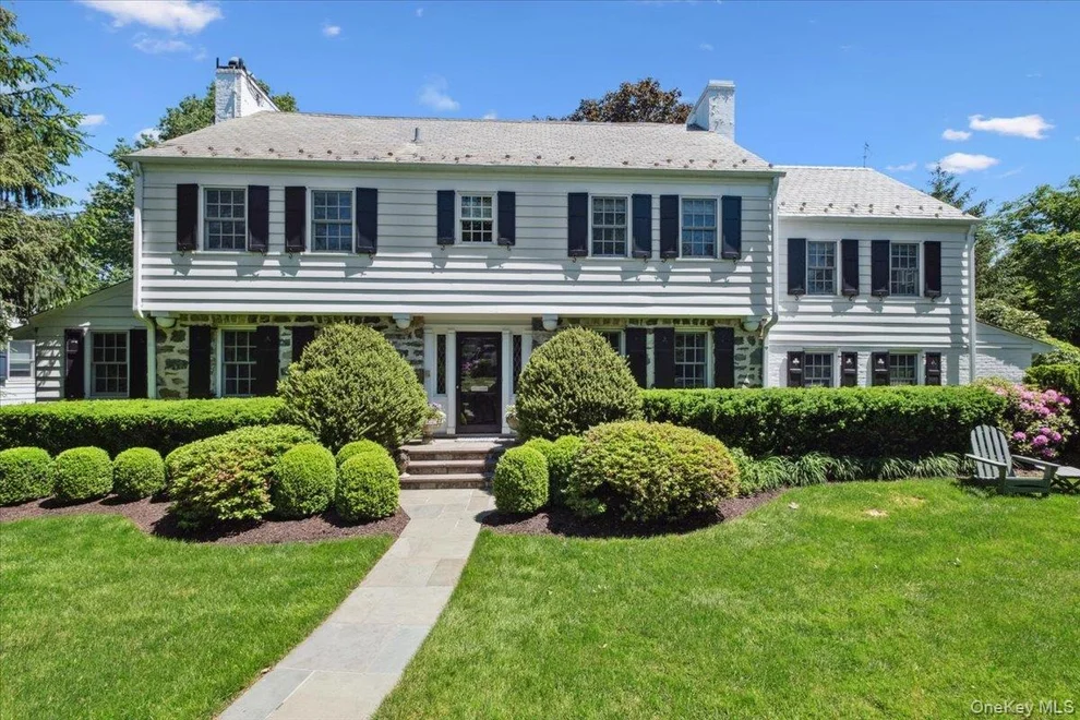 Unit for sale at 7 Meadow Place, Mamaroneck, NY 10538