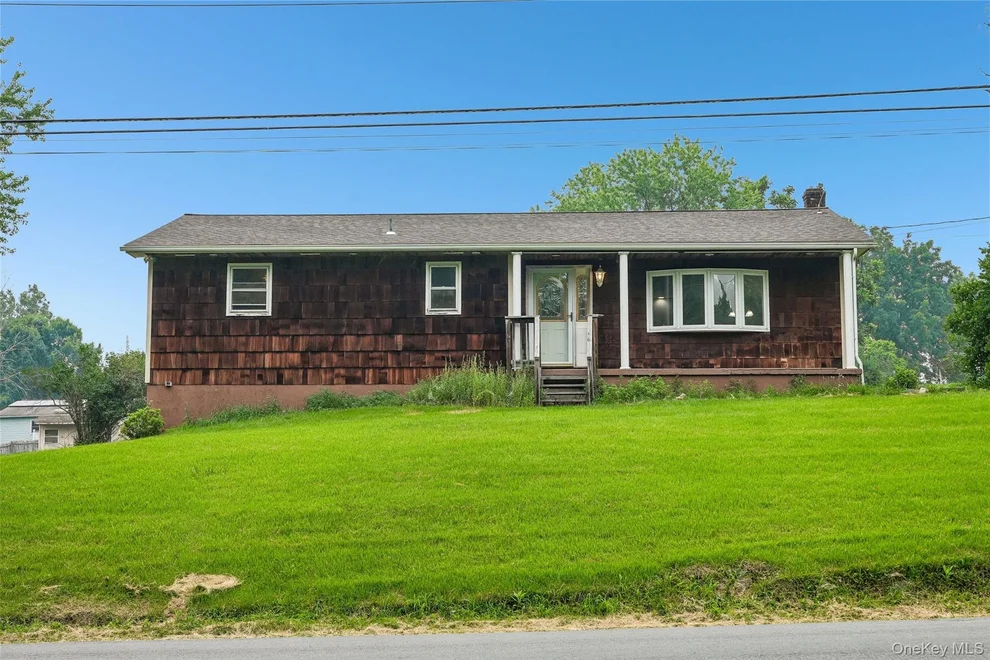Unit for sale at 53 W Ridge Road, Warwick (Town), NY 10990