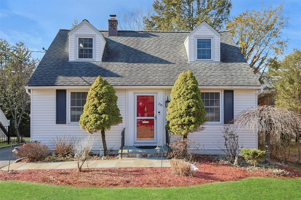 Unit for sale at 235 Myrtle Avenue, Mount Pleasant, NY 10532