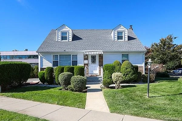 Unit for sale at 132 Bethel Road, North Hempstead, NY 11507