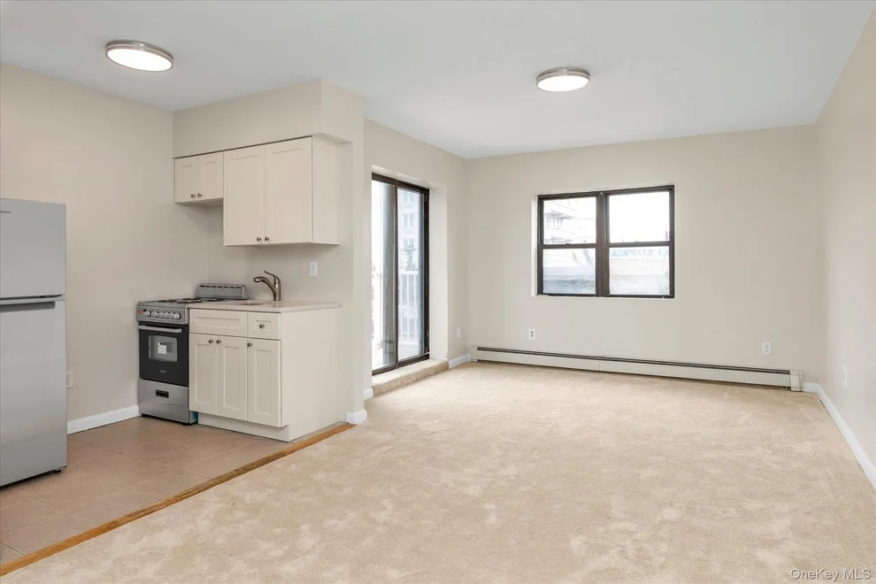 Unit for sale at 475 W Broadway, Long Beach, NY 11561
