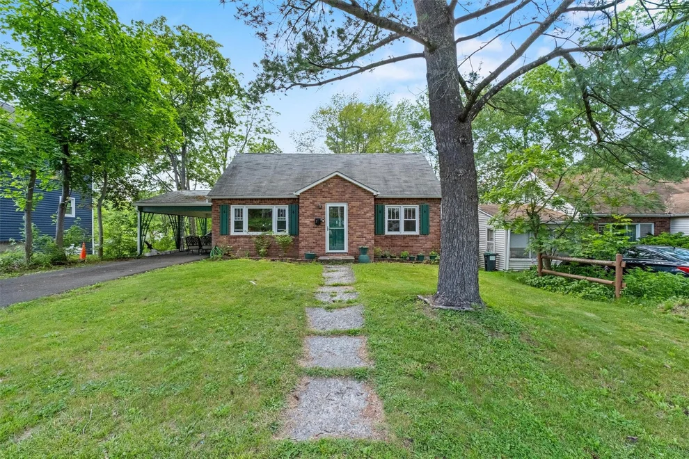 Unit for sale at 5 Fairview Avenue, New Paltz, NY 12561