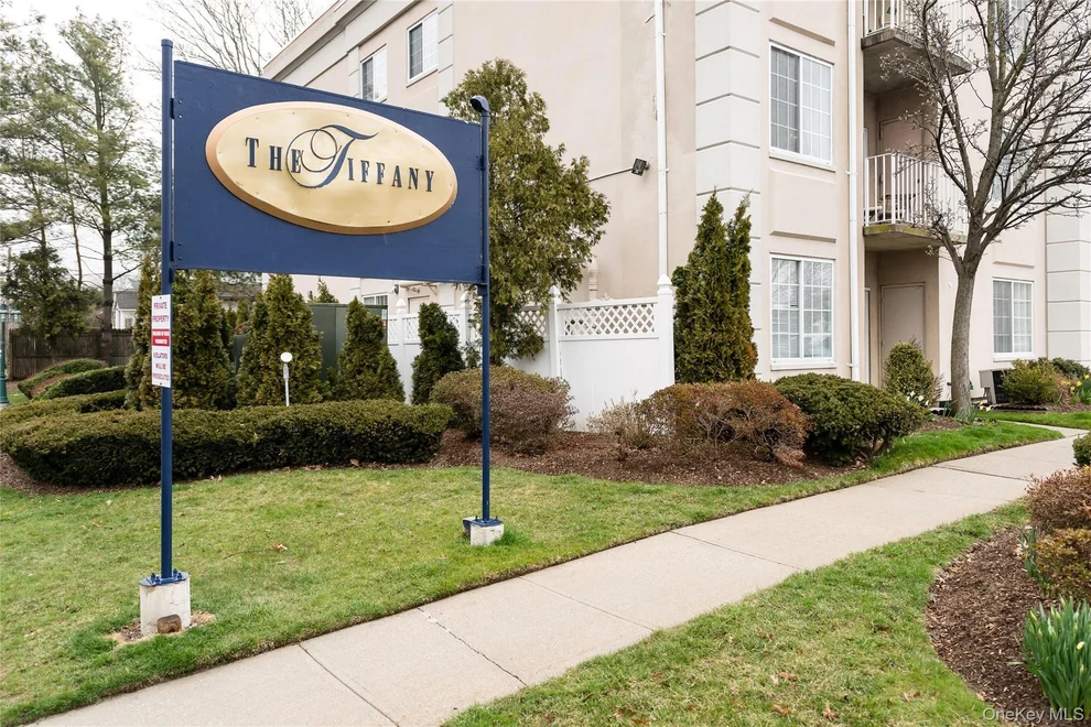 Unit for sale at 54 School Street, North Hempstead, NY 11590