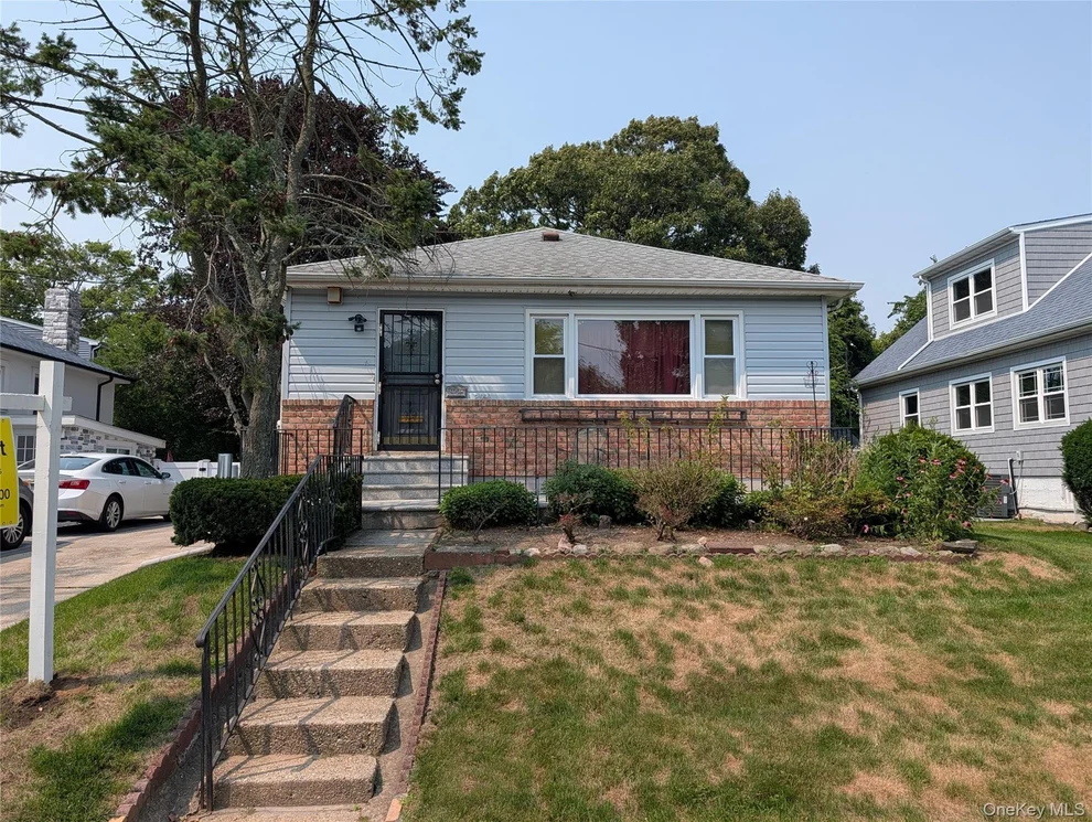 Unit for sale at 2944 Bayswater Avenue, New York, NY 11691