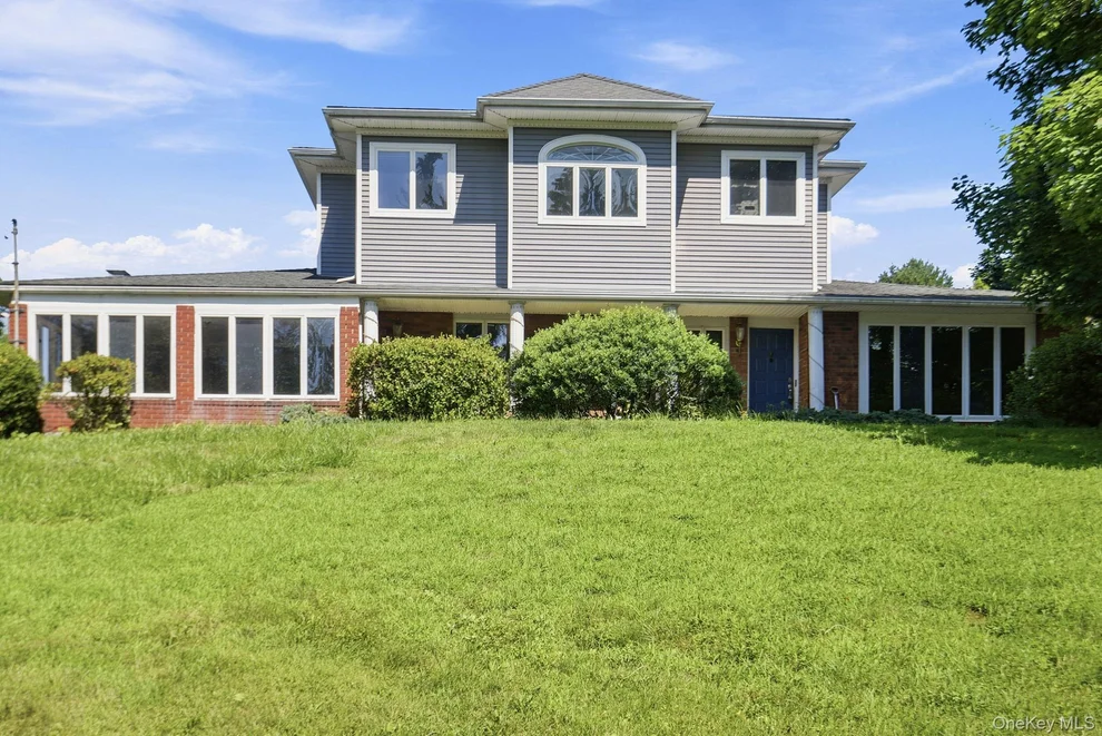 Unit for sale at 91 Ridge Road, Marlboro, NY 12542