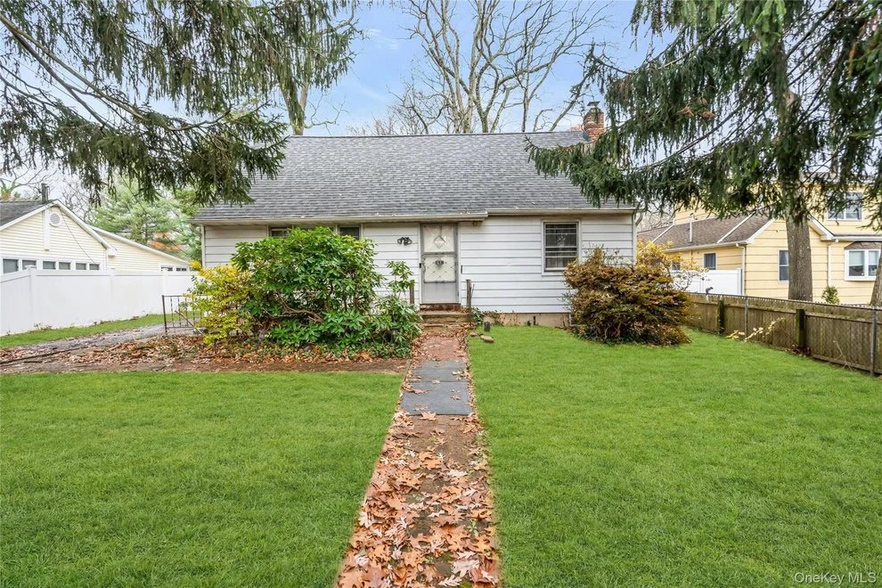 Unit for sale at 61 Norton Drive, Huntington, NY 11731