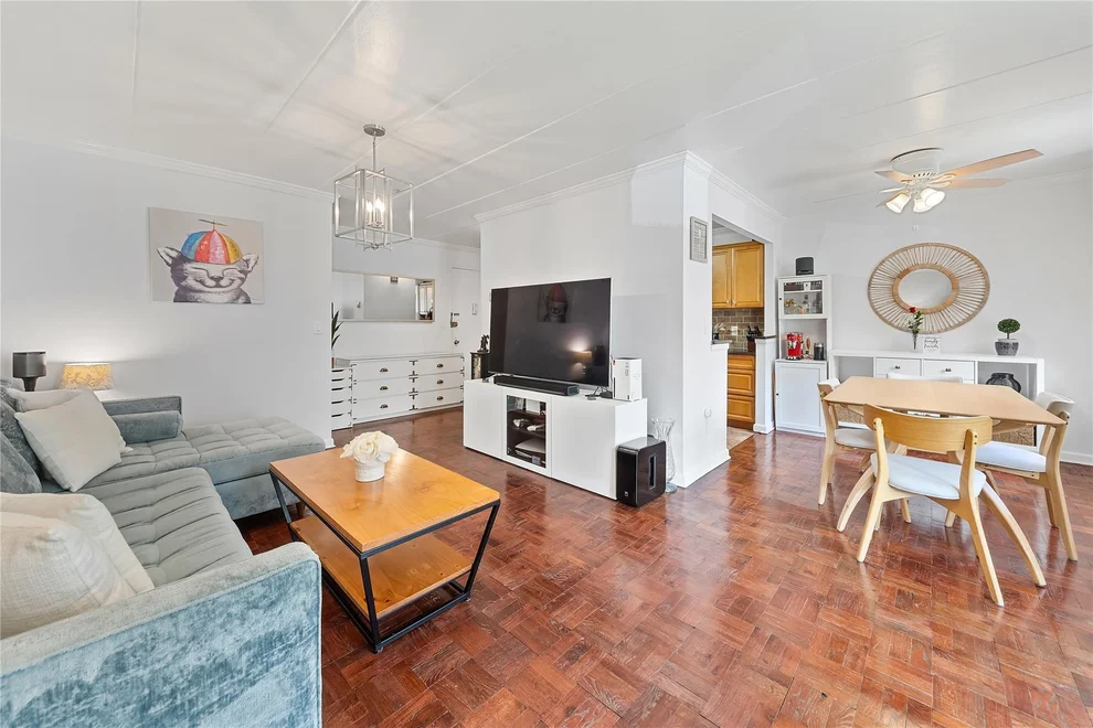 Unit for sale at 372 Central Park Avenue, Scarsdale, NY 10583