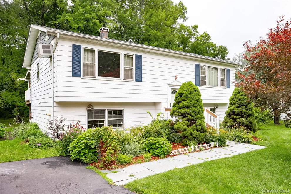 Unit for sale at 28 Robert Lane, Wappinger, NY 12590
