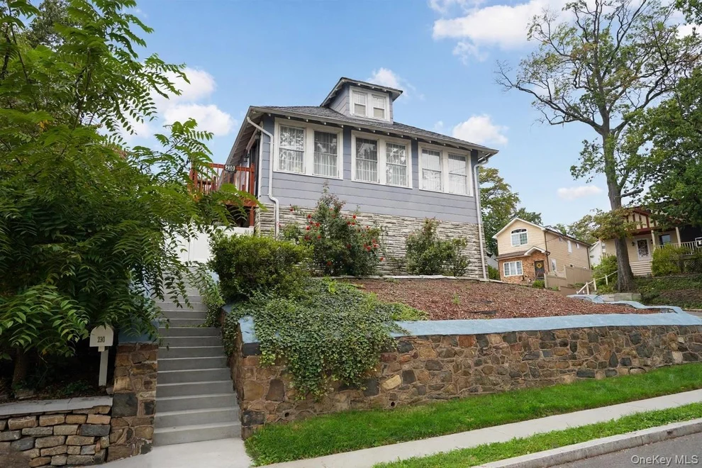 Unit for sale at 230 Lindenwood Road, New York, NY 10308