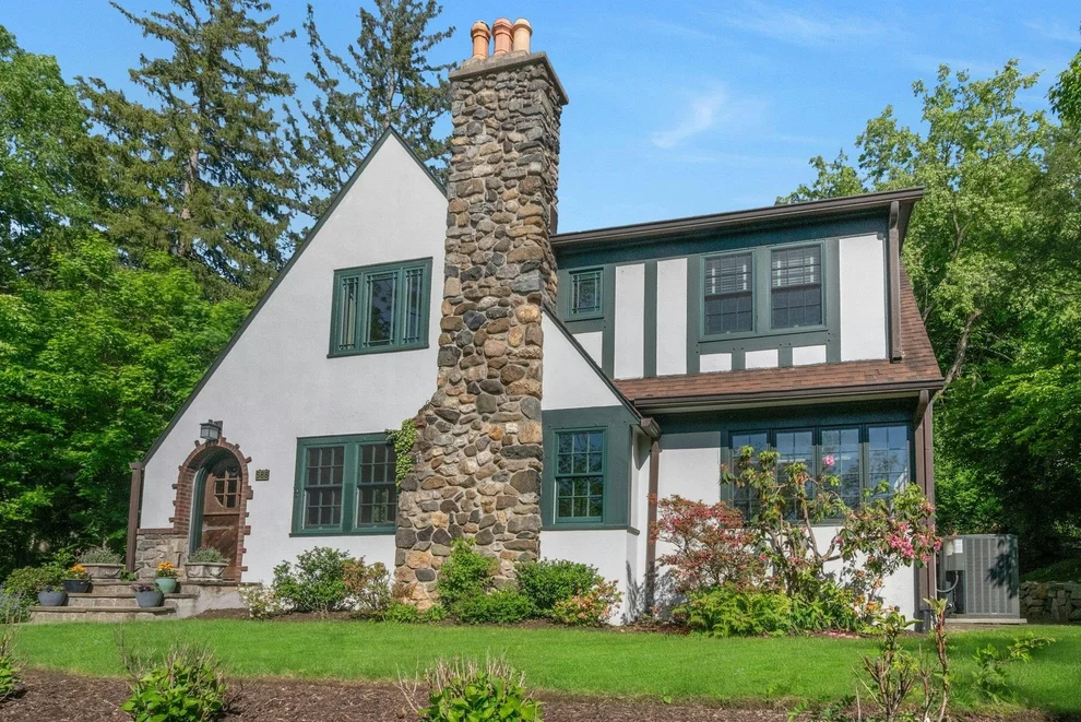 Unit for sale at 588 Scarborough Road, Ossining, NY 10510