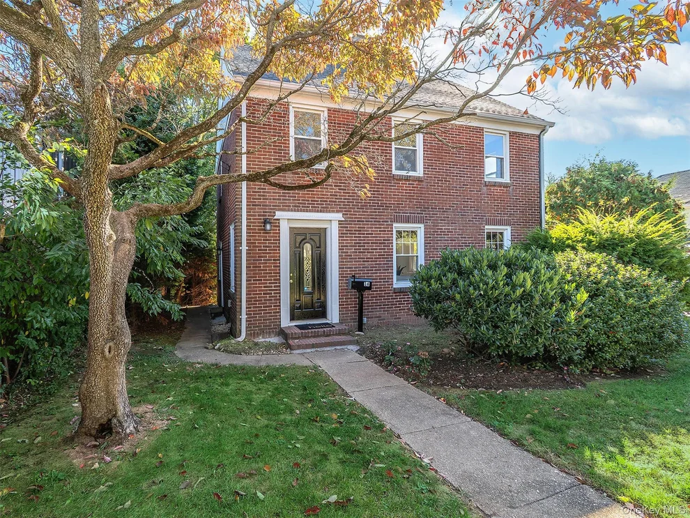 Unit for sale at 16 Avenue A, North Hempstead, NY 11050