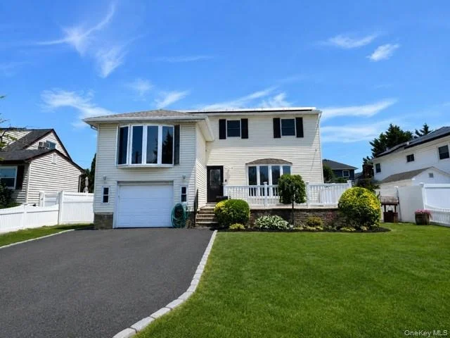 Unit for sale at 42 Marbourne Road, Oyster Bay, NY 11714