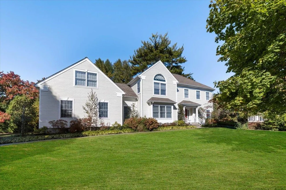 Unit for sale at 715 Seney Avenue, Mamaroneck, NY 10543