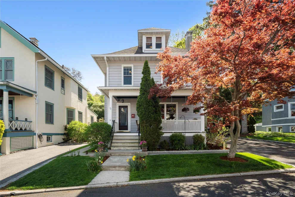 Unit for sale at 5 Archer Place, Greenburgh, NY 10591