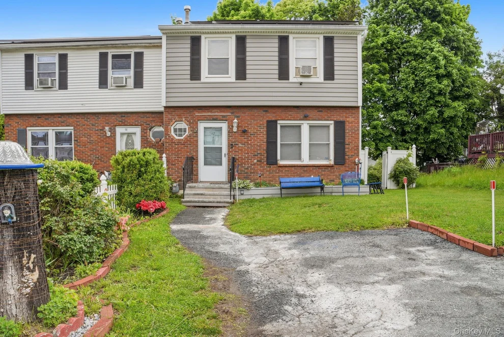 Unit for sale at 17 Harbor Hill Court, Beacon, NY 12508