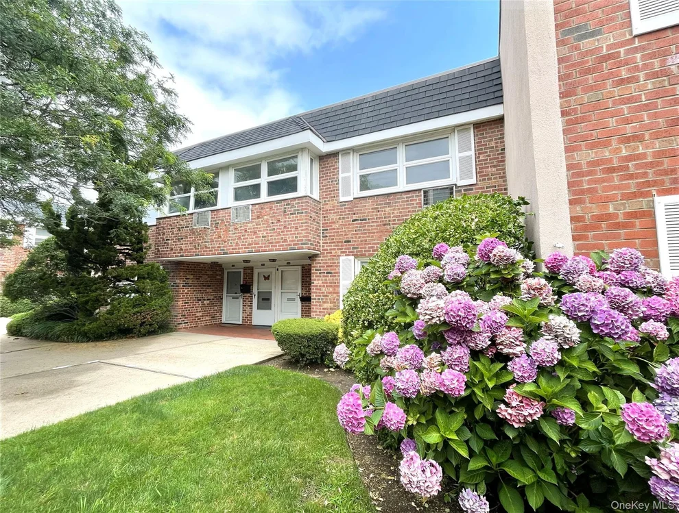 Unit for sale at 750 Lido Boulevard, Hempstead, NY 11561
