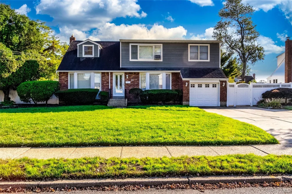 Unit for sale at 24 Dulittle Street, Babylon, NY 11703