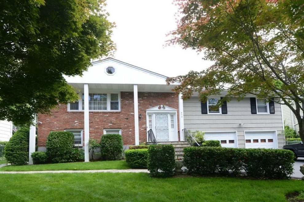 Unit for sale at 570 Manville Road, Mount Pleasant, NY 10570