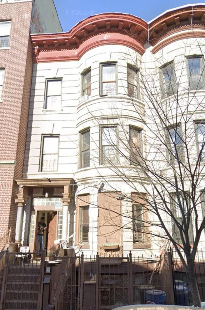 Unit for sale at 1481 Bryant Avenue, New York, NY 10460