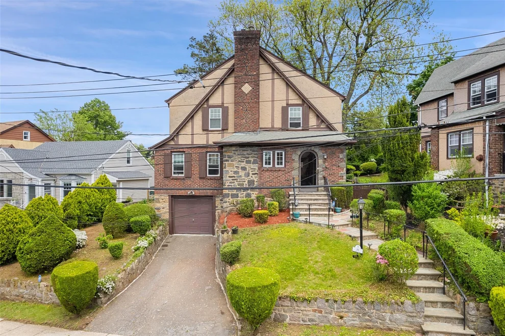 Unit for sale at 55 Durst Place, Yonkers, NY 10704