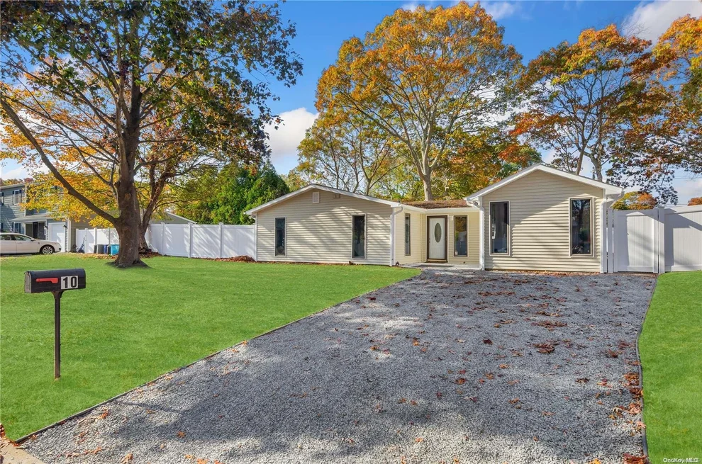 Unit for sale at 10 Helene Drive, Brookhaven, NY 11967