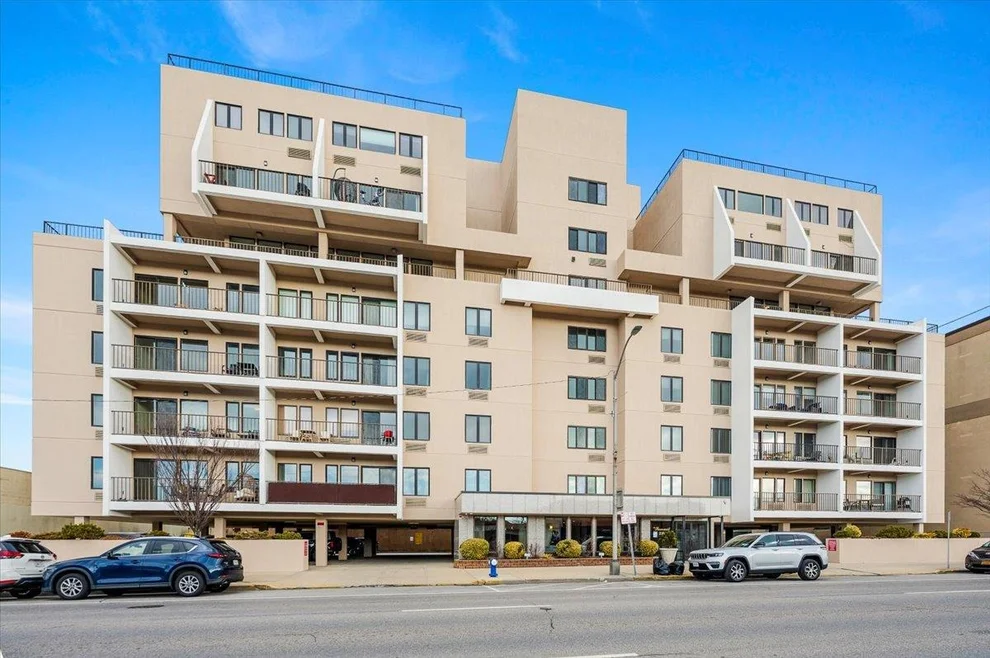 Unit for sale at 235 W Park Avenue, Long Beach, NY 11561