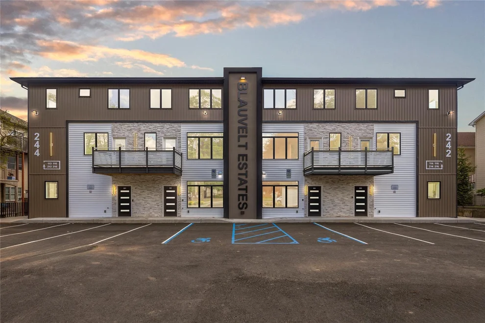 Unit for sale at 242 Blauvelt Road, Ramapo, NY 10952