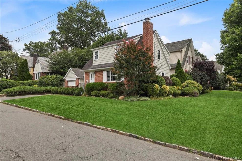 Unit for sale at 128 Bell Road, Eastchester, NY 10583