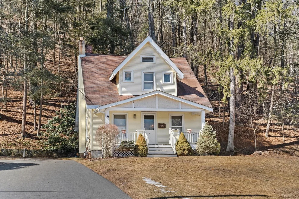 Unit for sale at 10 Oak Street, Port Jervis, NY 12771