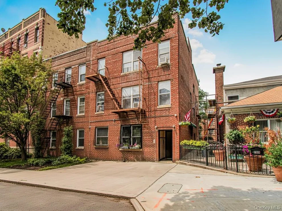 Unit for sale at 707 E 189th Street, New York, NY 10458