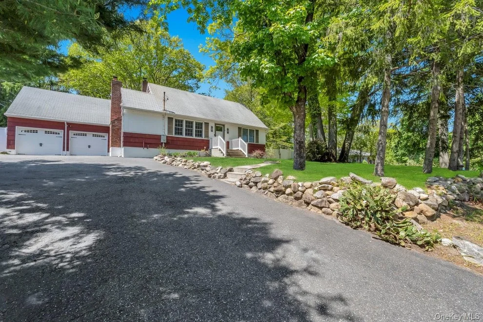 Unit for sale at 183 Dogwood Drive, Riverhead, NY 11792