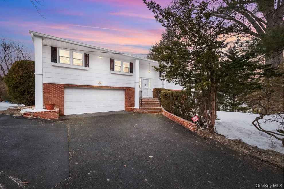 Unit for sale at 32 Bramble Brook Road, Greenburgh, NY 10502