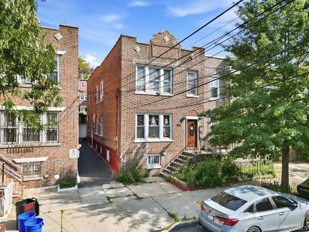 Unit for sale at 4626 Carpenter Avenue, New York, NY 10470