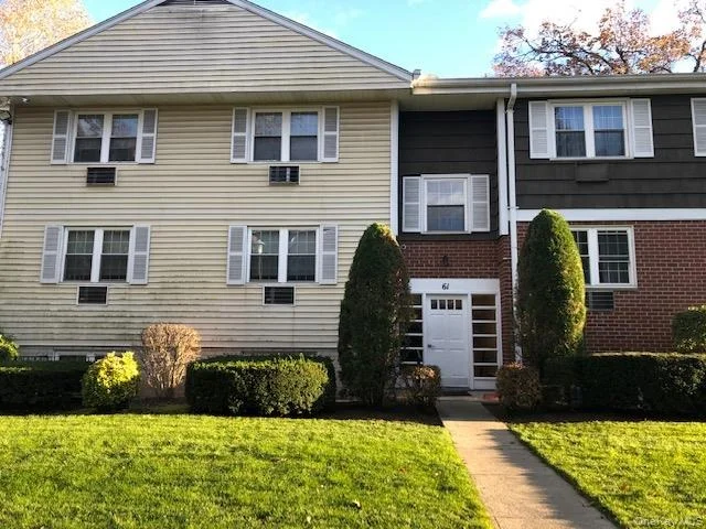 Unit for sale at 61 Lorraine Terrace, Mount Vernon, NY 10553