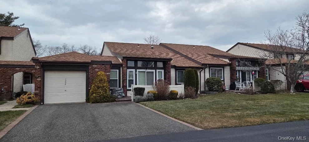 Unit for sale at 1205 Gotham Drive, Smithtown, NY 11780