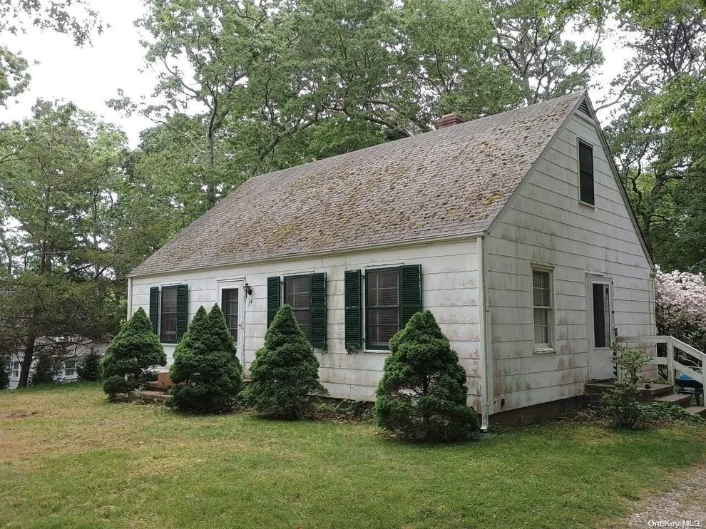 Unit for sale at 14 Trout Lane, Southampton, NY 11968