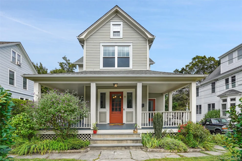 Unit for sale at 31 Hillside Avenue, Greenburgh, NY 10706