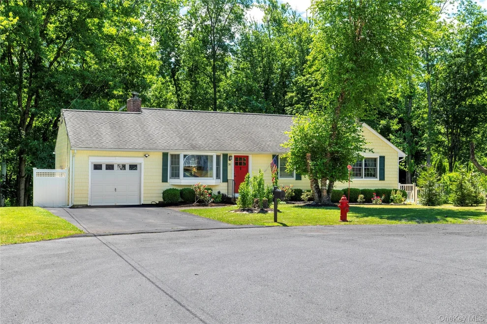 Unit for sale at 31 Wasson Drive, Poughkeepsie (Town), NY 12603