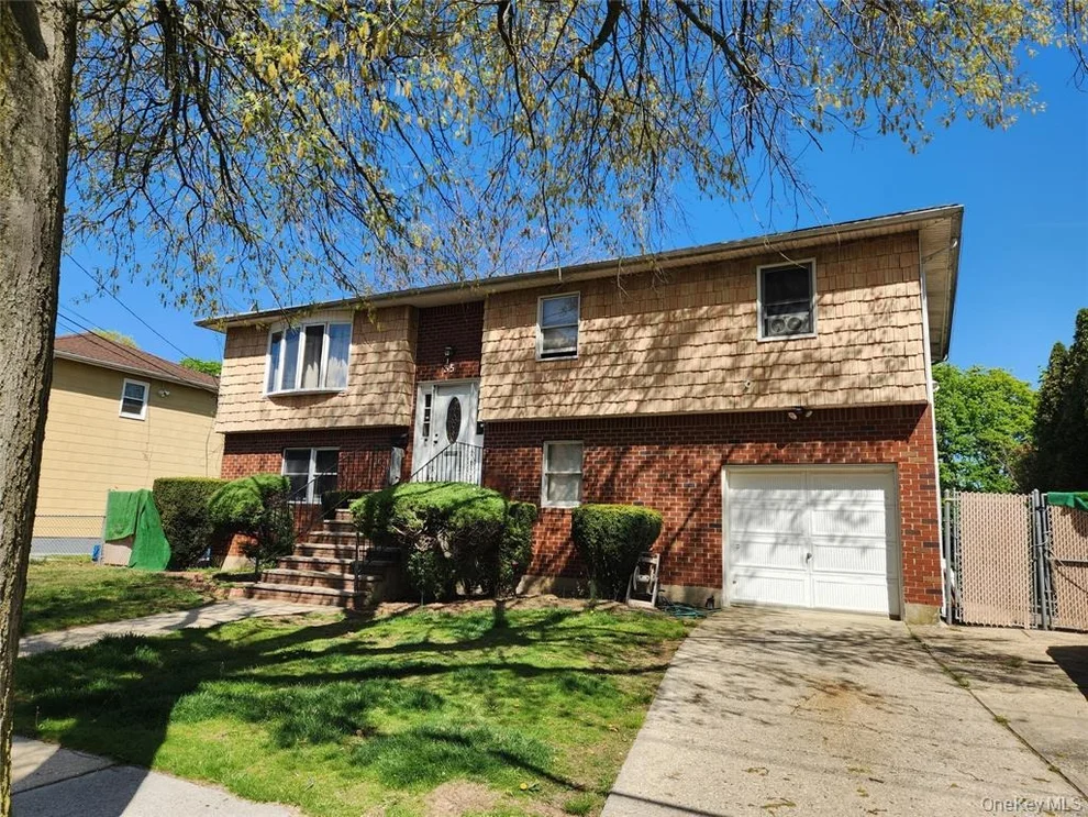 Unit for sale at 35 Mulford Place, Hempstead, NY 11550