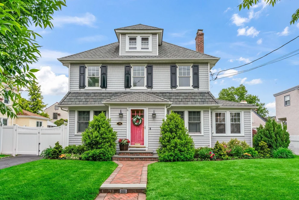 Unit for sale at 74 Buckingham Road, Hempstead, NY 11552