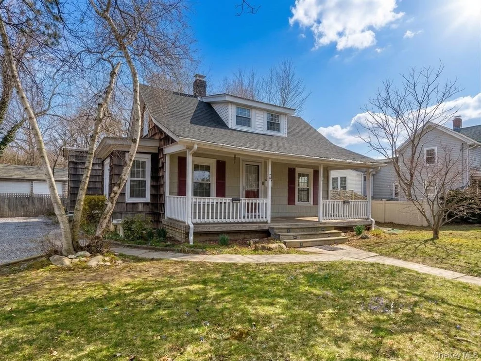 Unit for sale at 29 Richmond Avenue, Babylon, NY 11701